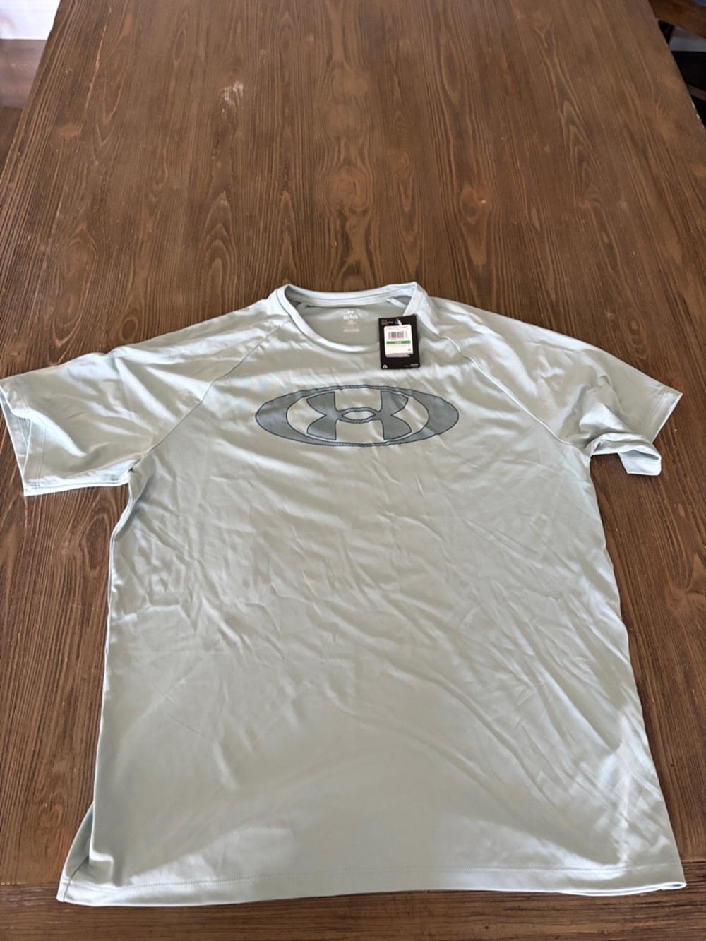 Under Armour Men’s Pale Blue Short Sleeve Performance Tee with Logo